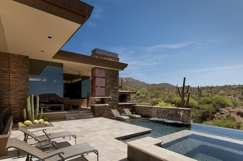 terrasse-moderne piscine débordement infinie bain à remous Scottsdale Arizona
